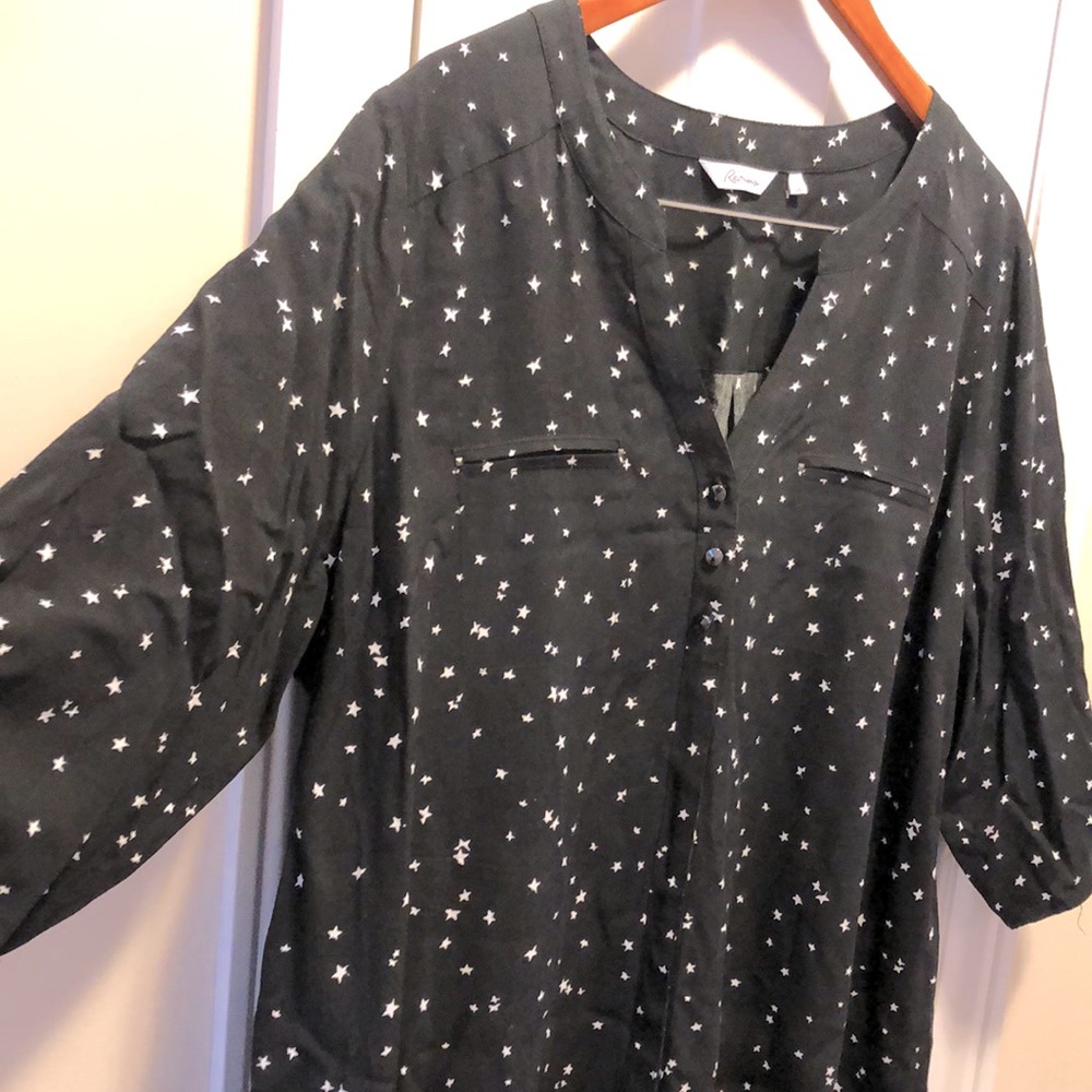 NWOT Reitman’s 20W 3/4 Sleeve Rayon Button Up Blouse Shirt Top Star Pattern Soft